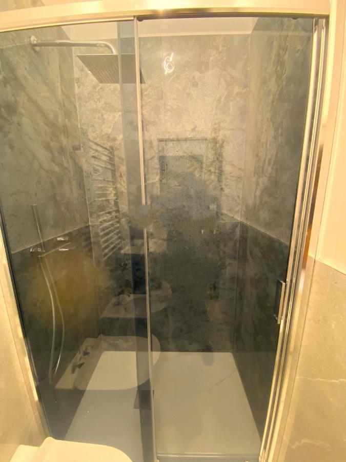 Apartment In Villa Milano Eksteriør bilde